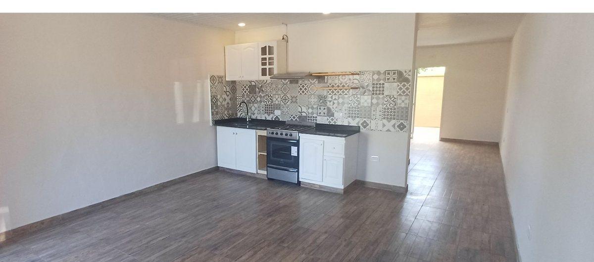 Foto de ALQUILER DEPTO PH 2 AMB VILLA UDAONDO ITUZAINGO, imagen 2