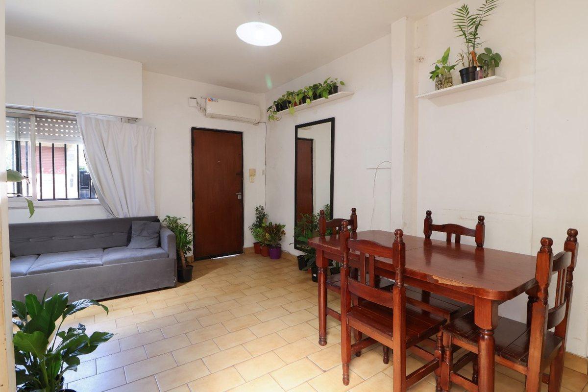 Foto de Venta PH Tipo Casa 4 Amb Terraza Cochera Palomar, imagen 4