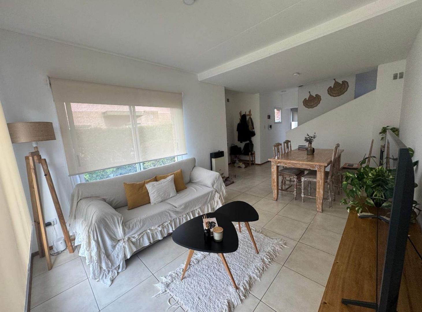 Foto de VENTA 4 AMBIENTES HURLINGHAM COMPLEJO CERRADO, imagen 4