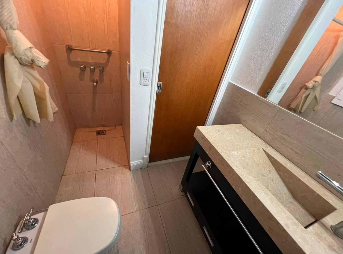 Foto de ALQUILER CASA 3 AMBIENTES - PARQUE LELOIR, imagen 4