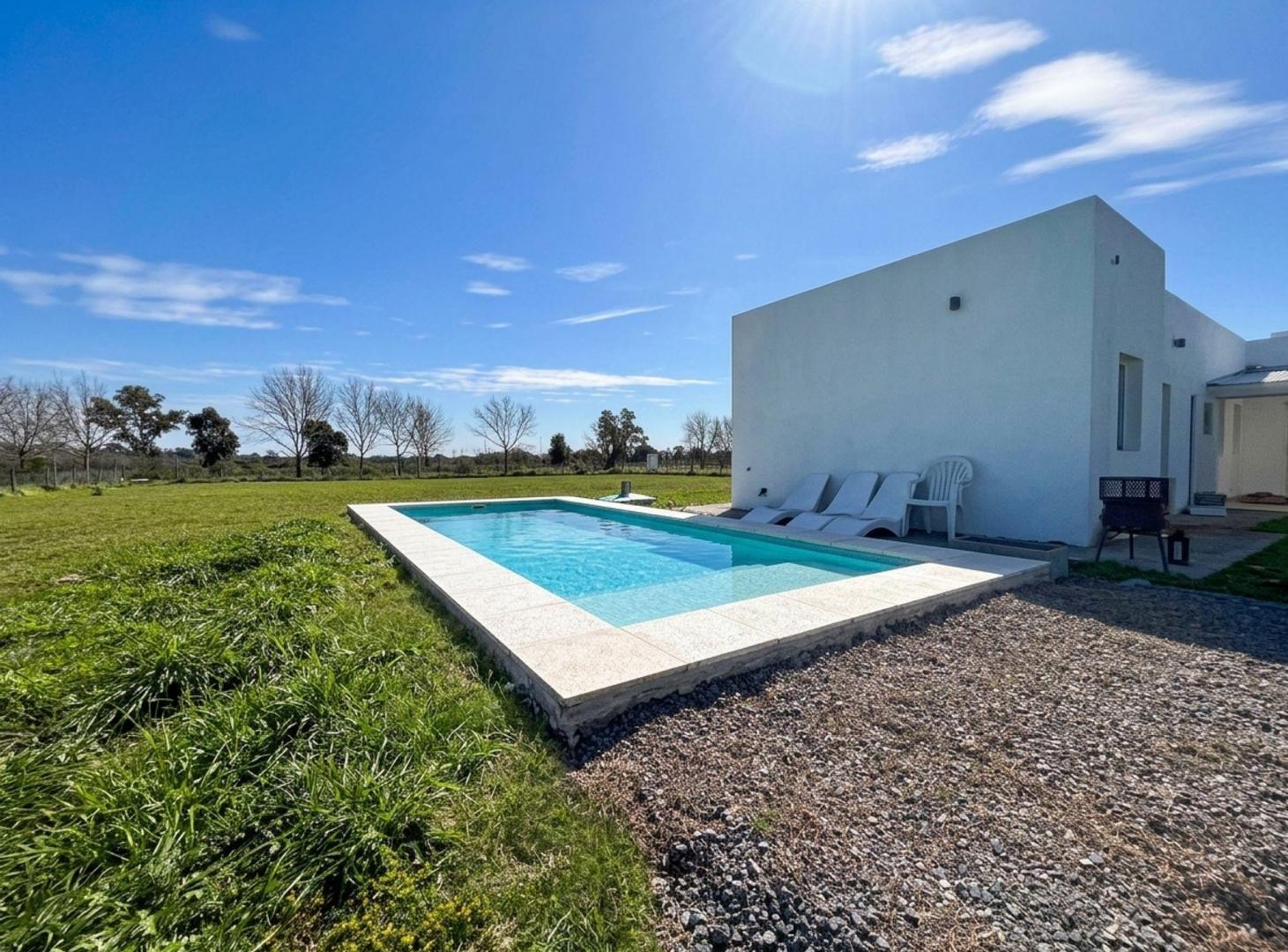 Foto de VENTA CASA 4 AMB CLUB DE CAMPO LA RANITA LUJÁN, imagen 1