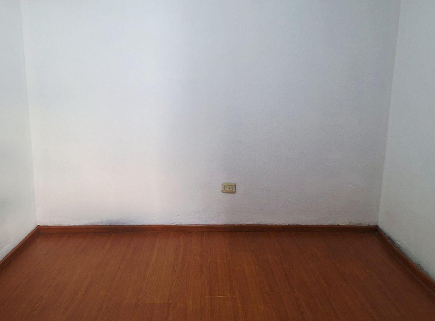 Foto de VENTA CASA 4 AMB + DPTO JARDIN COCHERA MORON SUR, imagen 3