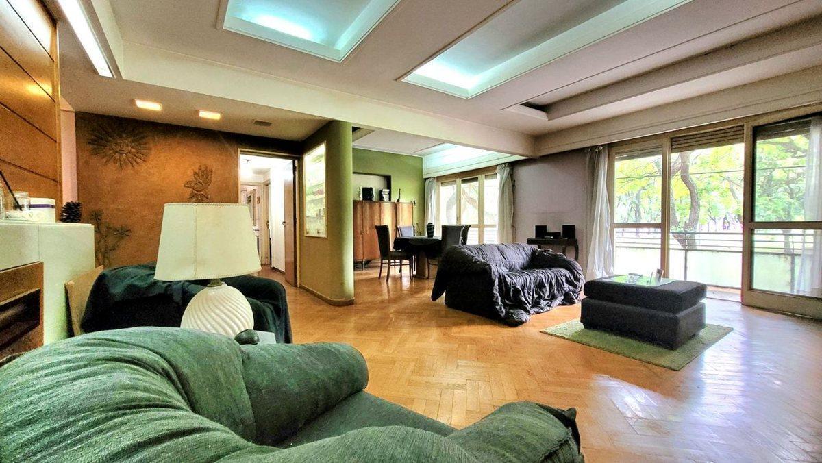 Foto de VENTA DEPTO 4 AMB 2 PATIOS BALCON PARQUE PATRICIOS, imagen 1
