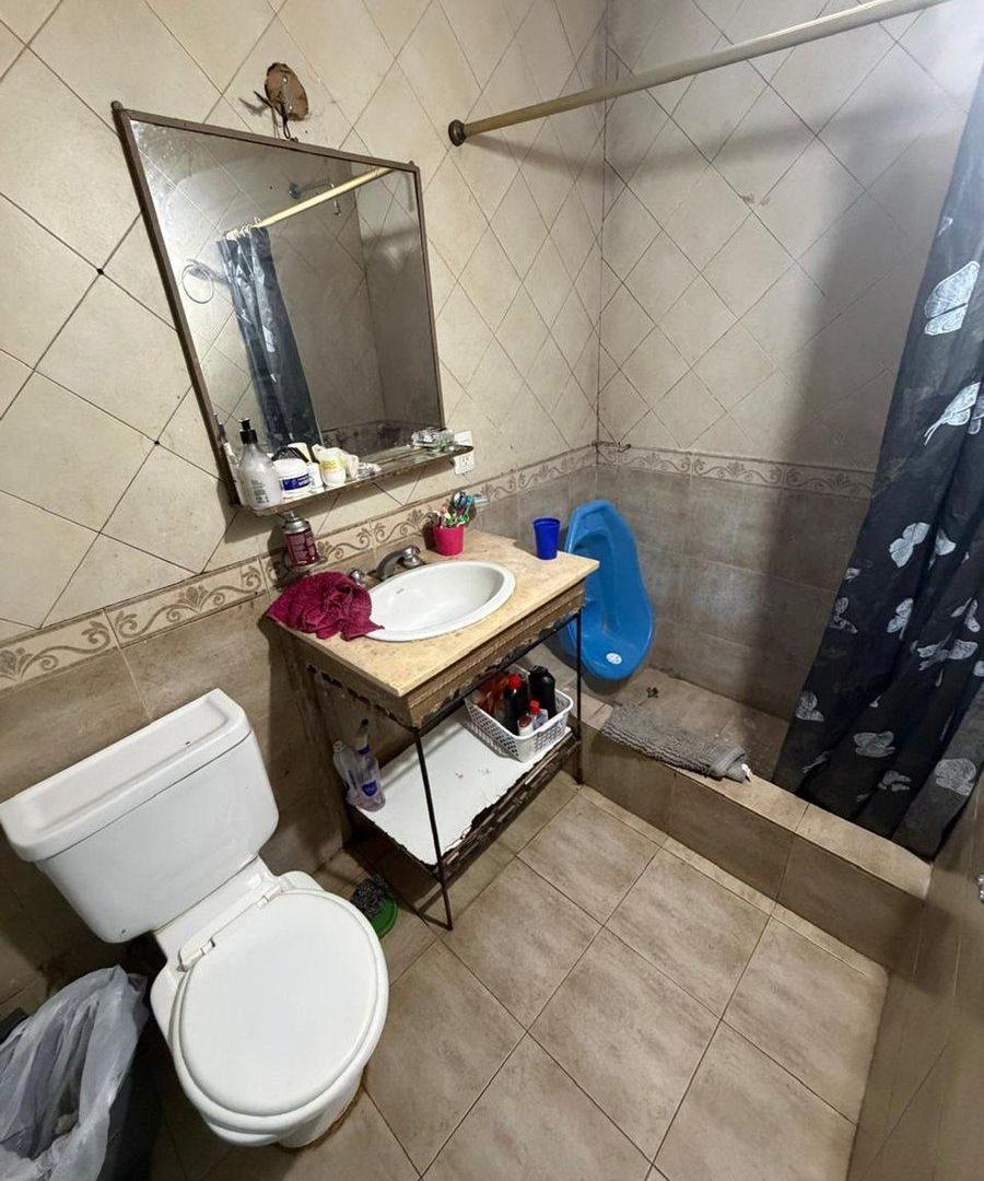 Foto de VENTA CASA 3 AMB LOTE 511 M2 B. SAN CARLOS MORENO, imagen 4