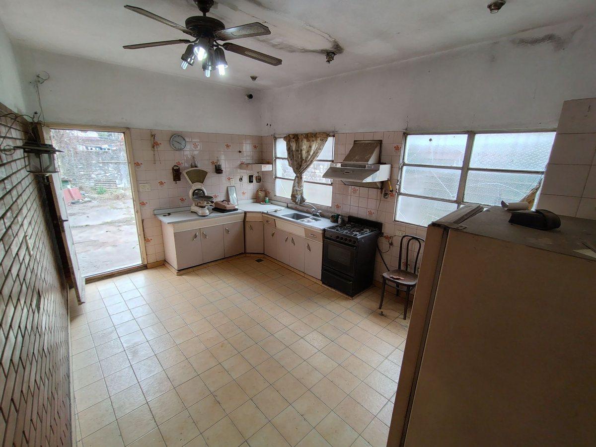 Foto de CASA 3 AMB. LOTE de 220 m² - MERLO - OPORTUNIDAD!!, imagen 1
