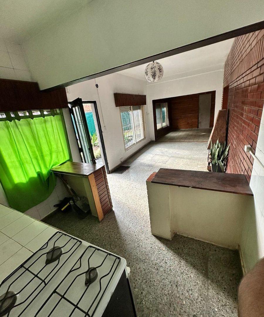Foto de VENTA VILLA LUZURIAGA PH 3 AMB + COCHERA + LOCAL, imagen 2