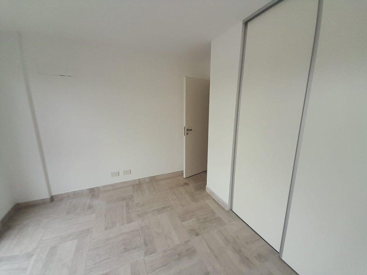 Foto de VENTA DEPTO 2 AMB CON COCHERA A ESTRENAR EN MORON, imagen 3