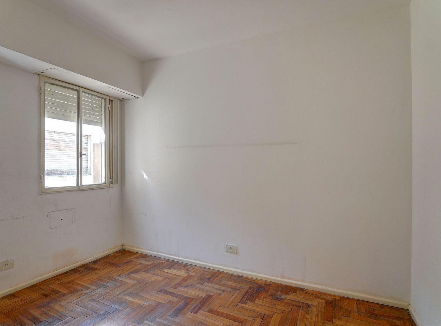 Foto de VENTA 3 Amb LUMINOSO cocina separada. Balvanera, imagen 2