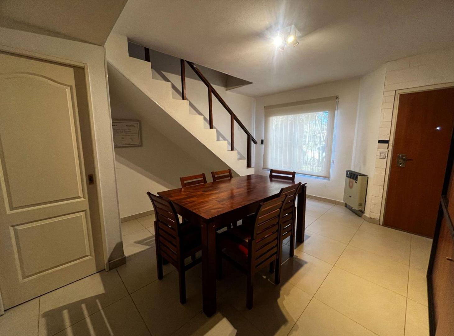 Foto de VENTA PH 3AMB PARQUE, QUINCHO Y COCHERA ITUZAINGO, imagen 2