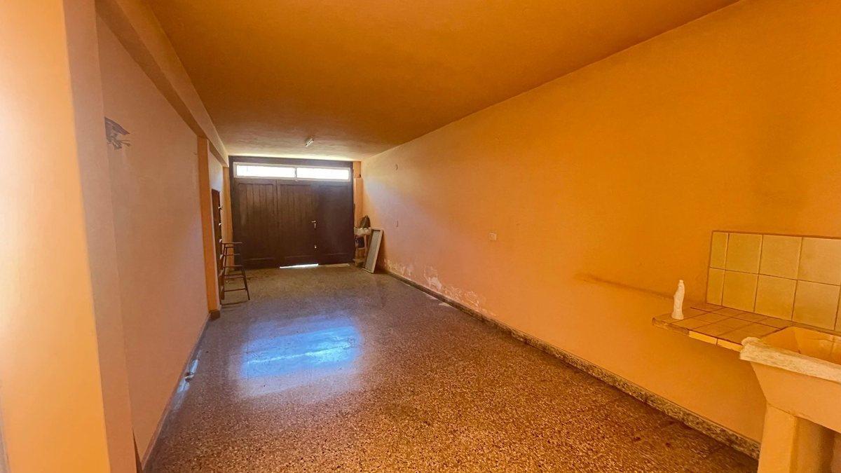 Foto de VENTA CASA 3 AMB CON COCHERA MORON APTO CREDITO, imagen 5
