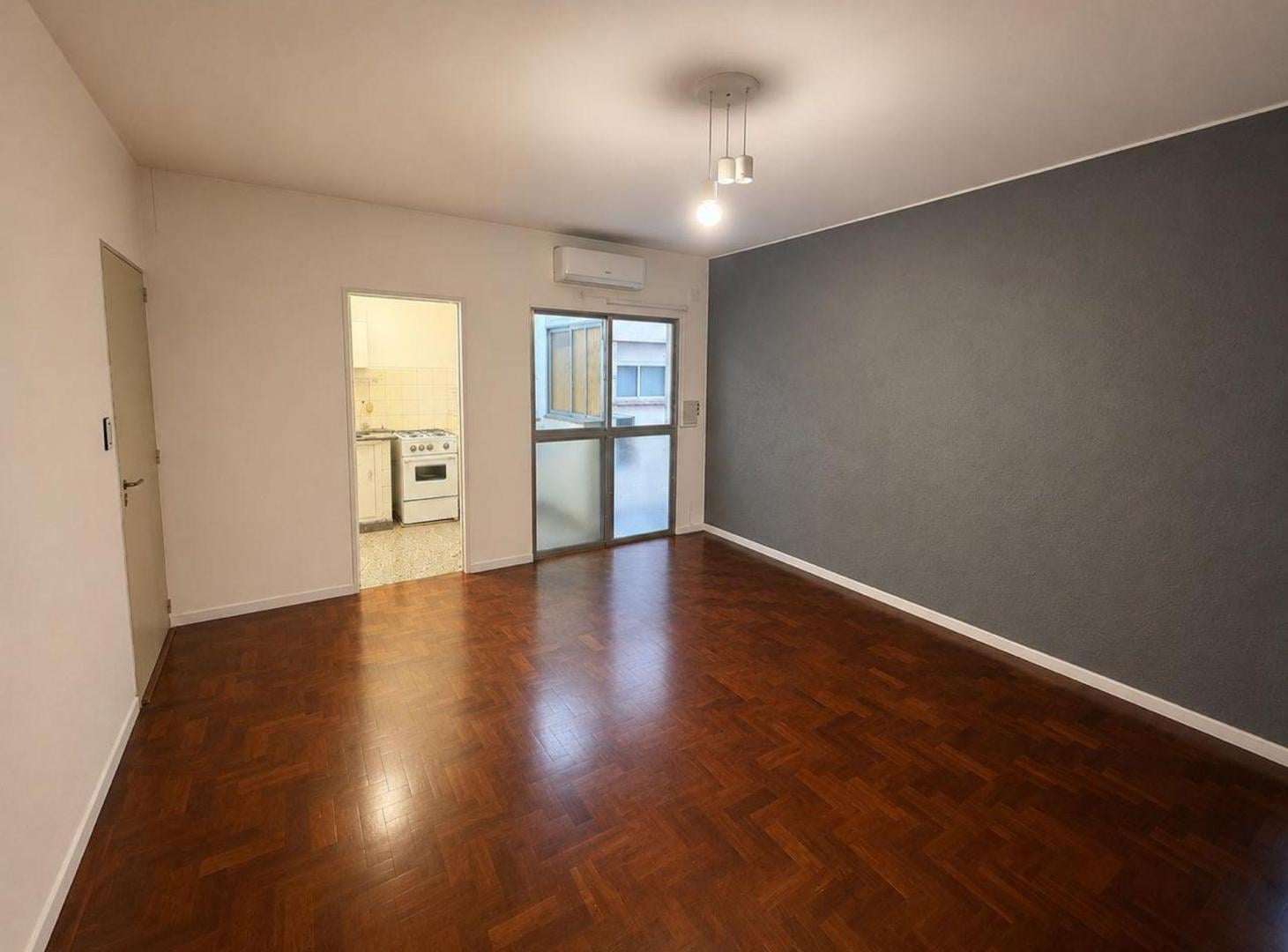 Foto de VENTA DEPTO 2 AMB APTO CRED Y PROF PQE. RIVADAVIA, imagen 3