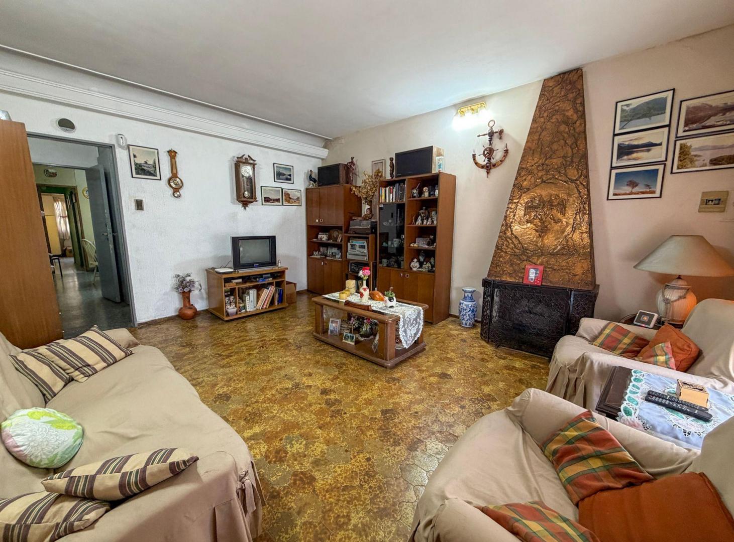 Foto de VENTA CASA 4 AMBIENTES JARDIN COCHERA SAN JUSTO, imagen 2