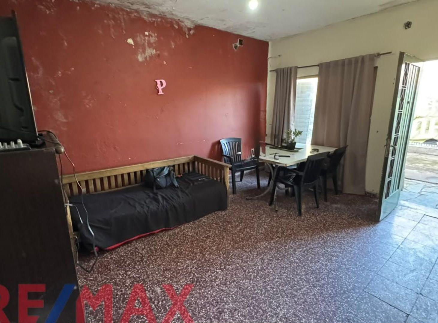 Foto de VENTA CASA 3 AMB MORON EN LOTE PROPIO A RECICLAR, imagen 5