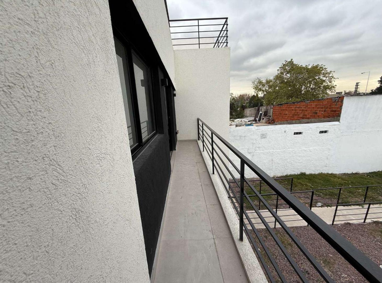 Foto de VENTA DEPTO 2AMB A ESTRENAR CASTELAR, imagen 5
