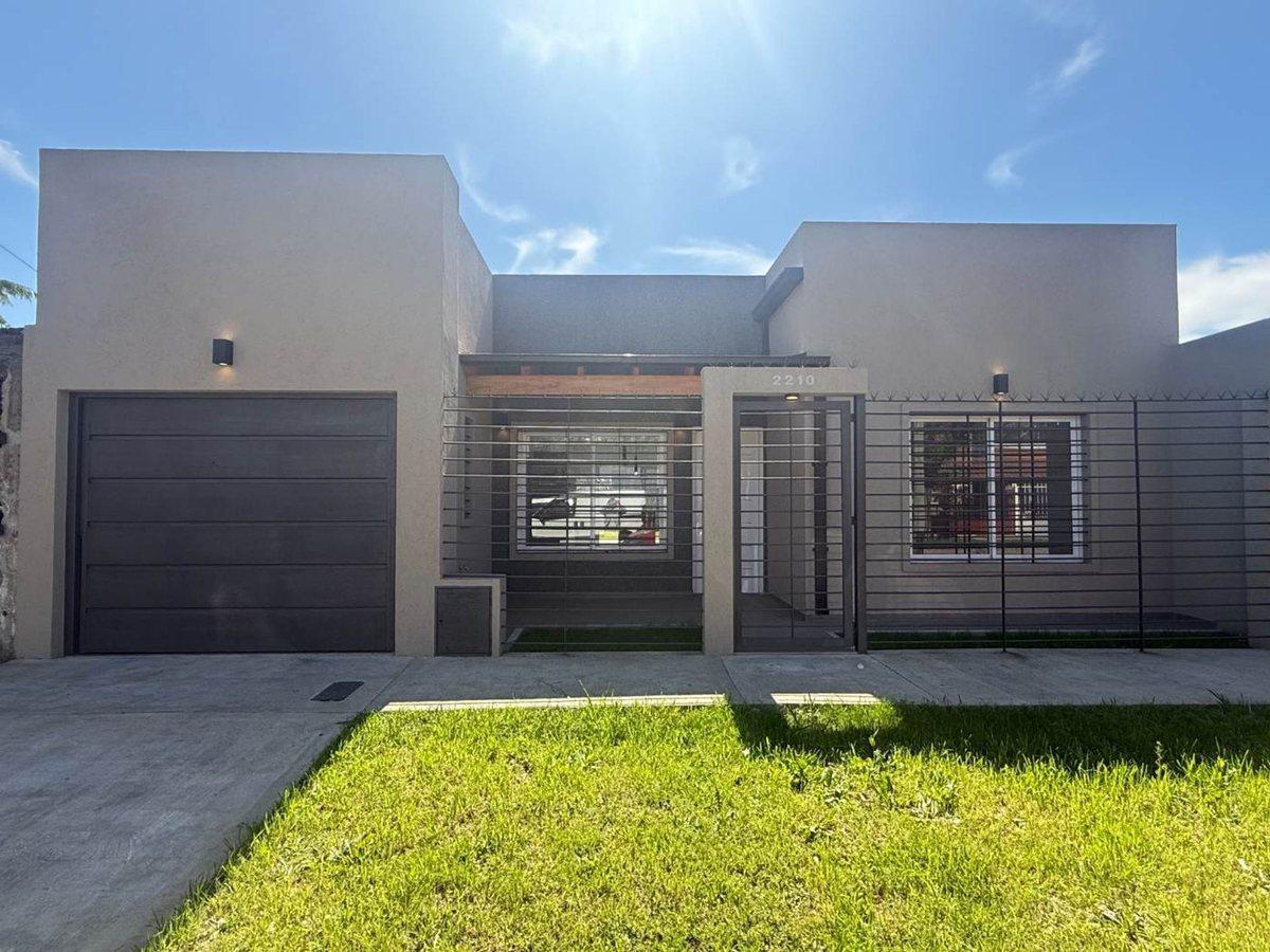 Foto de VENTA CASA 3 AMBIENTES A ESTRENAR EN ITUZAINGÓ SUR, imagen 1