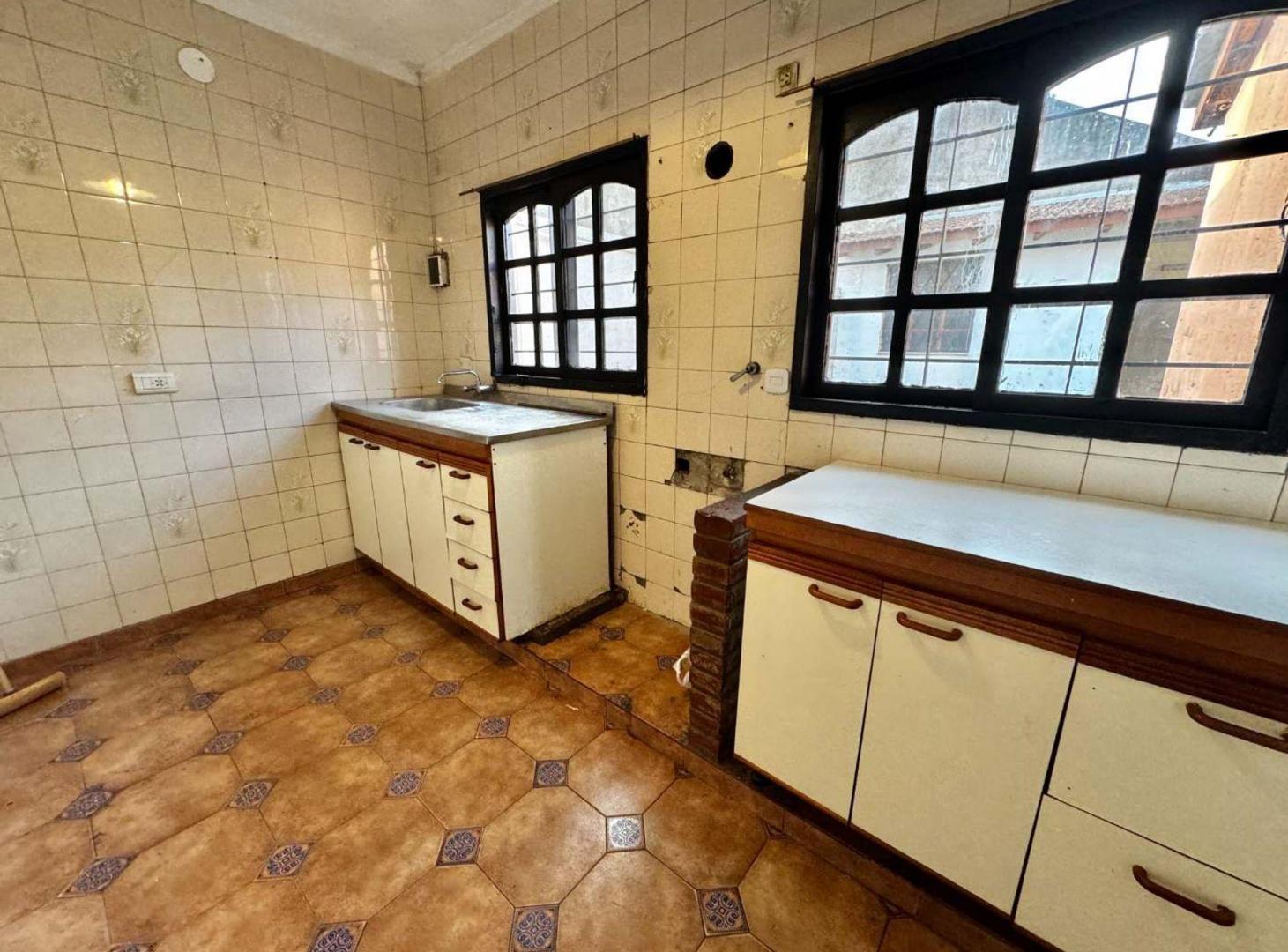 Foto de Venta Casa en PADUA 3 1/2 Amb Cochera APTO CREDITO, imagen 4