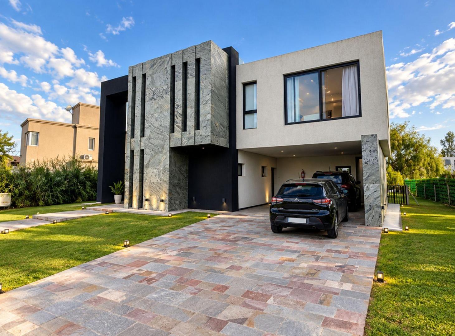 Foto de VENTA CASA TERRALAGOS 5 AMB PISICNA FINANCIA, imagen 2