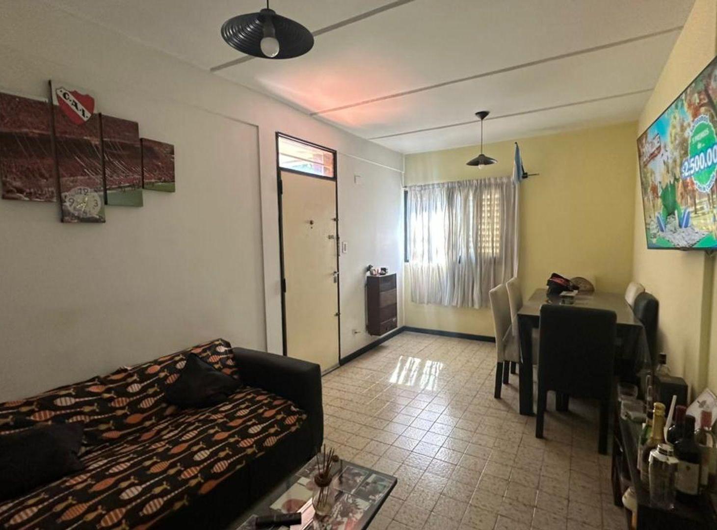Foto de VENTA DEPTO 2 AMB PB APTO CREDITO MORON, imagen 4