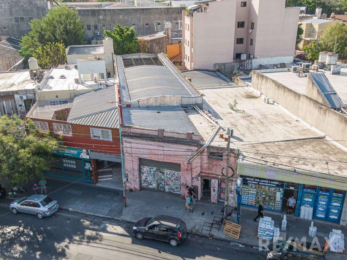 Foto de VENTA LOTE 407 M2 O GALPON DEPOSITO MORON CENTRO, imagen 2