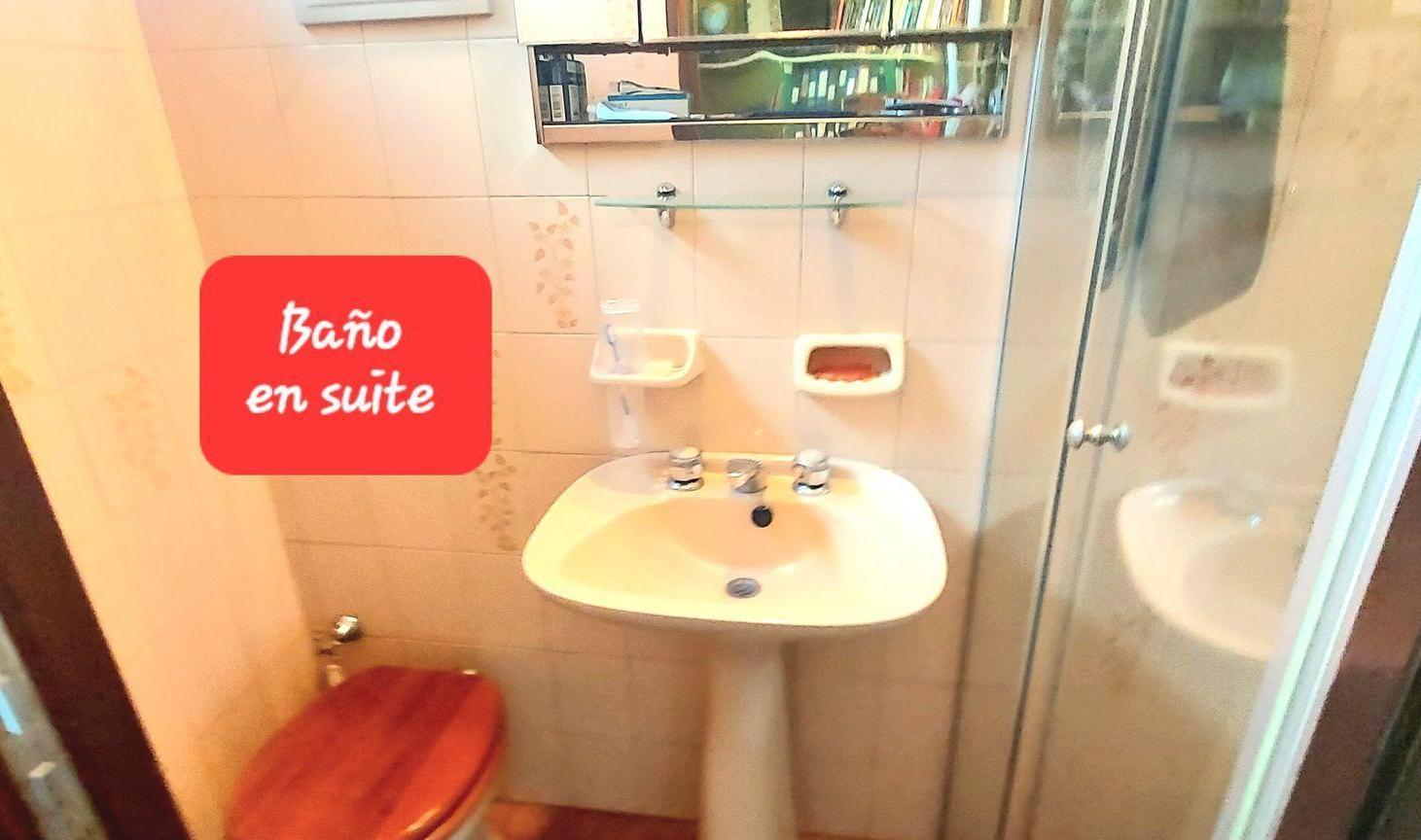 Foto de VENTA V SARMIENTO HAEDO CASA 4 Ambientes IMPECABLE, imagen 5