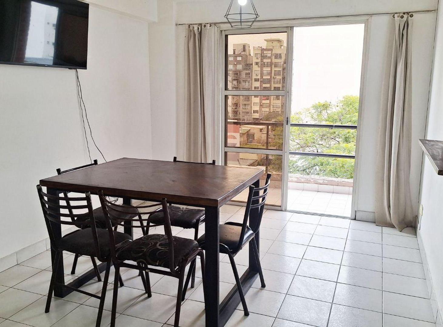 Foto de VENTA DEPARTAMENTO 2 AMB BALCON FRENTE MORON SUR, imagen 2