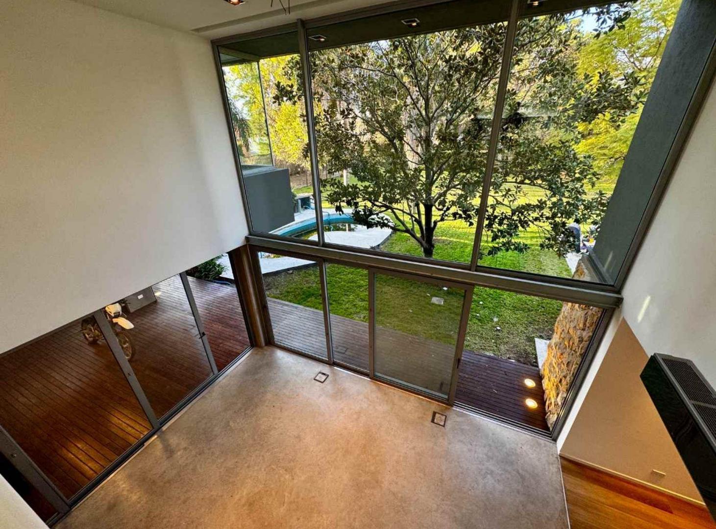 Foto de Venta Casa Premium Barrio Semi Cerrado FINANCIA, imagen 2