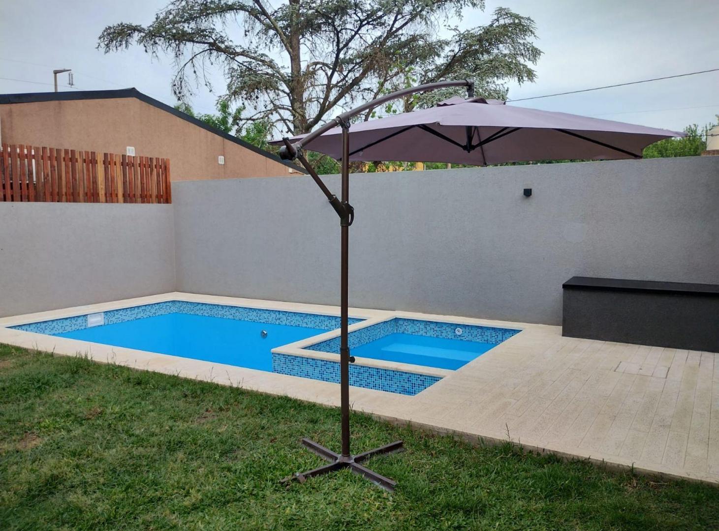 Foto de VENTA CASA 6 AMB V. UDAONDO-LELOIR, imagen 3