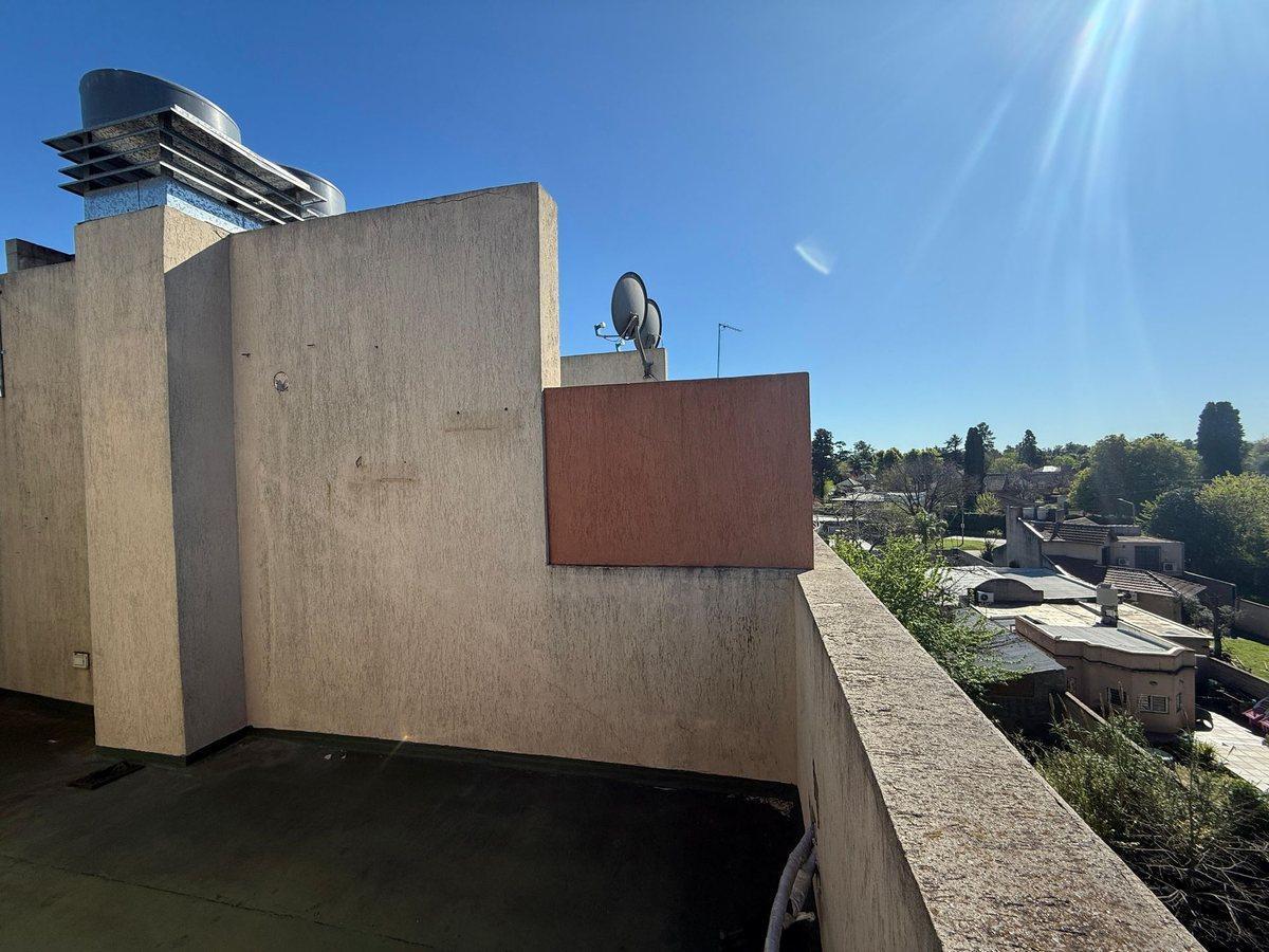 Foto de VENTA DUPLEX TERRAZA PROPIA MORENO APTO CREDITO, imagen 4