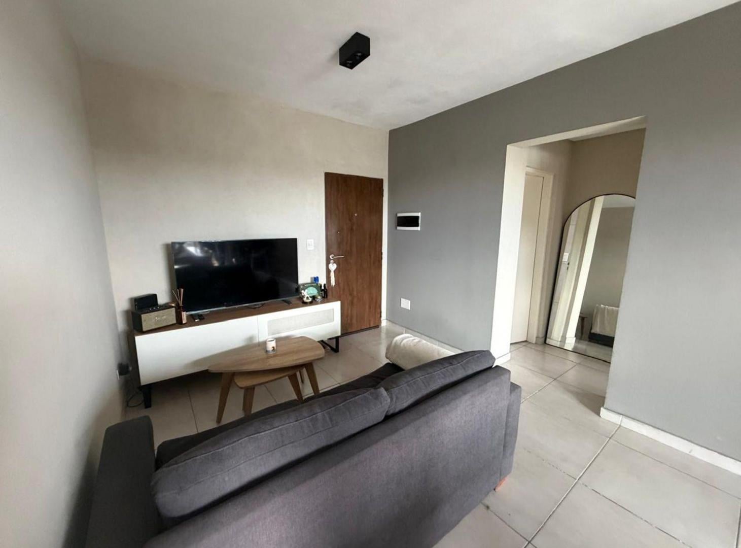 Foto de VENTA DEPARTAMENTO 2 AMB MORENO CON BALCON., imagen 5