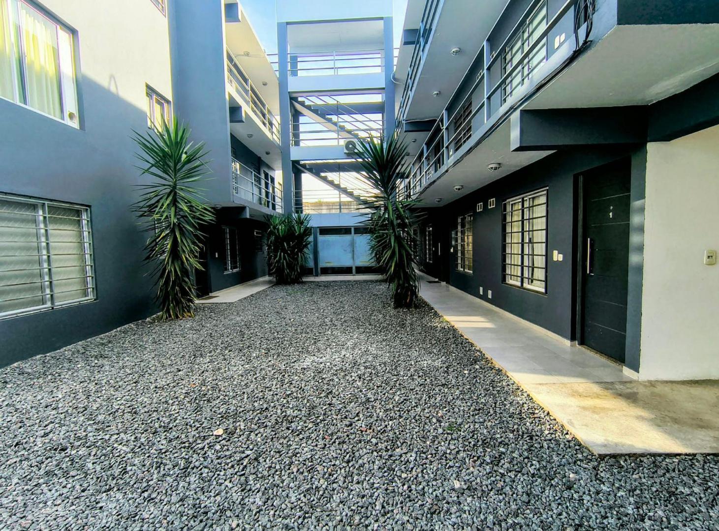 Foto de VENTA-DEPARTAMENTO P.B 2 AMBIENTES C/COHERA-MORÓN, imagen 3