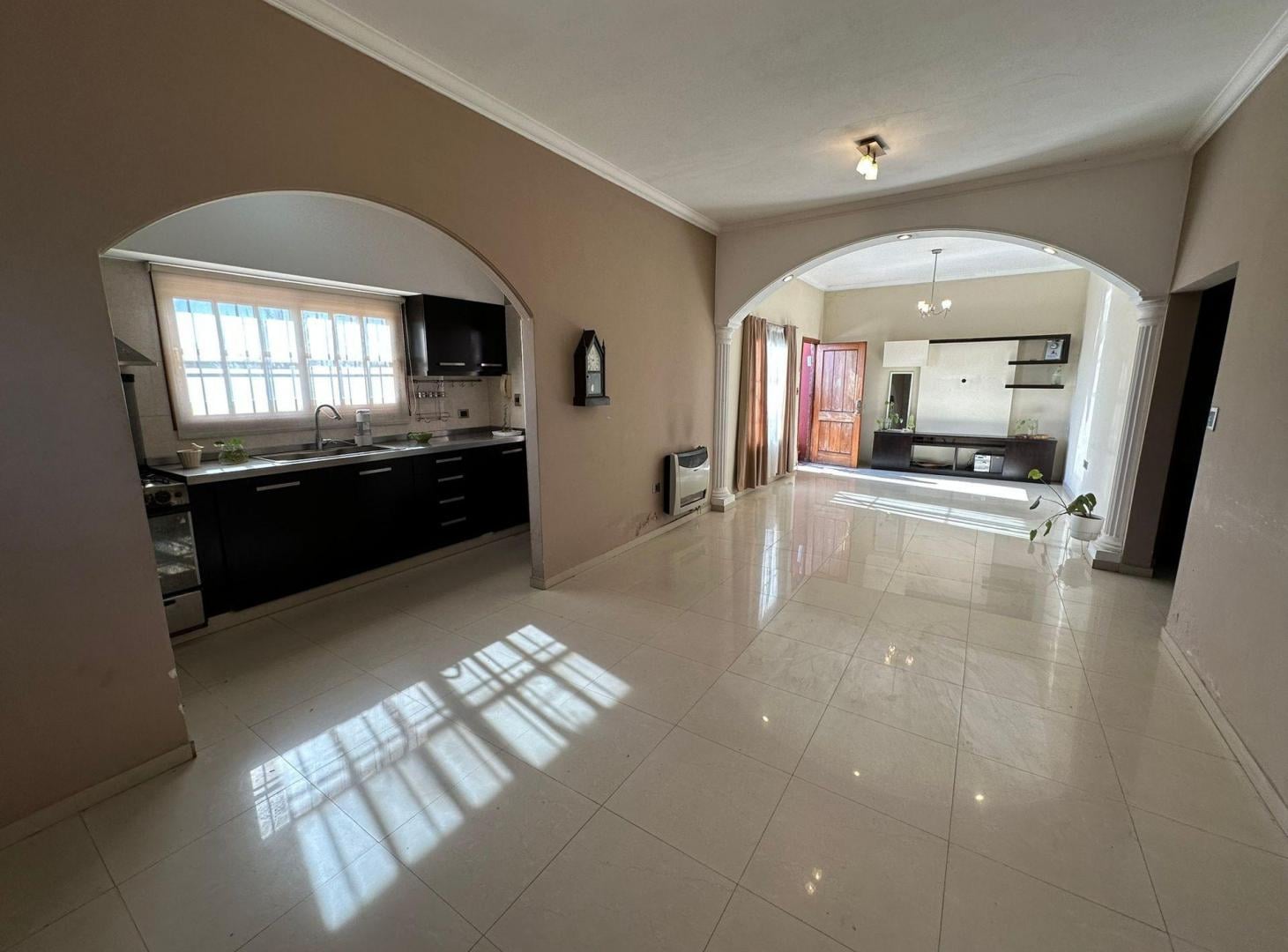 Foto de VENTA 2 VIVIENDAS PH IDEAL 2 FLIAS RAMOS MEJIA, imagen 3