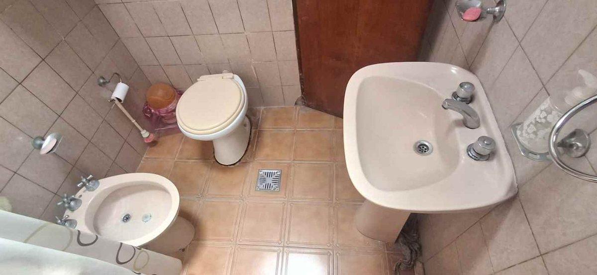 Foto de VENTA CASA 3 AMBIENTES EN MERLO JARDIN COCHERA, imagen 3