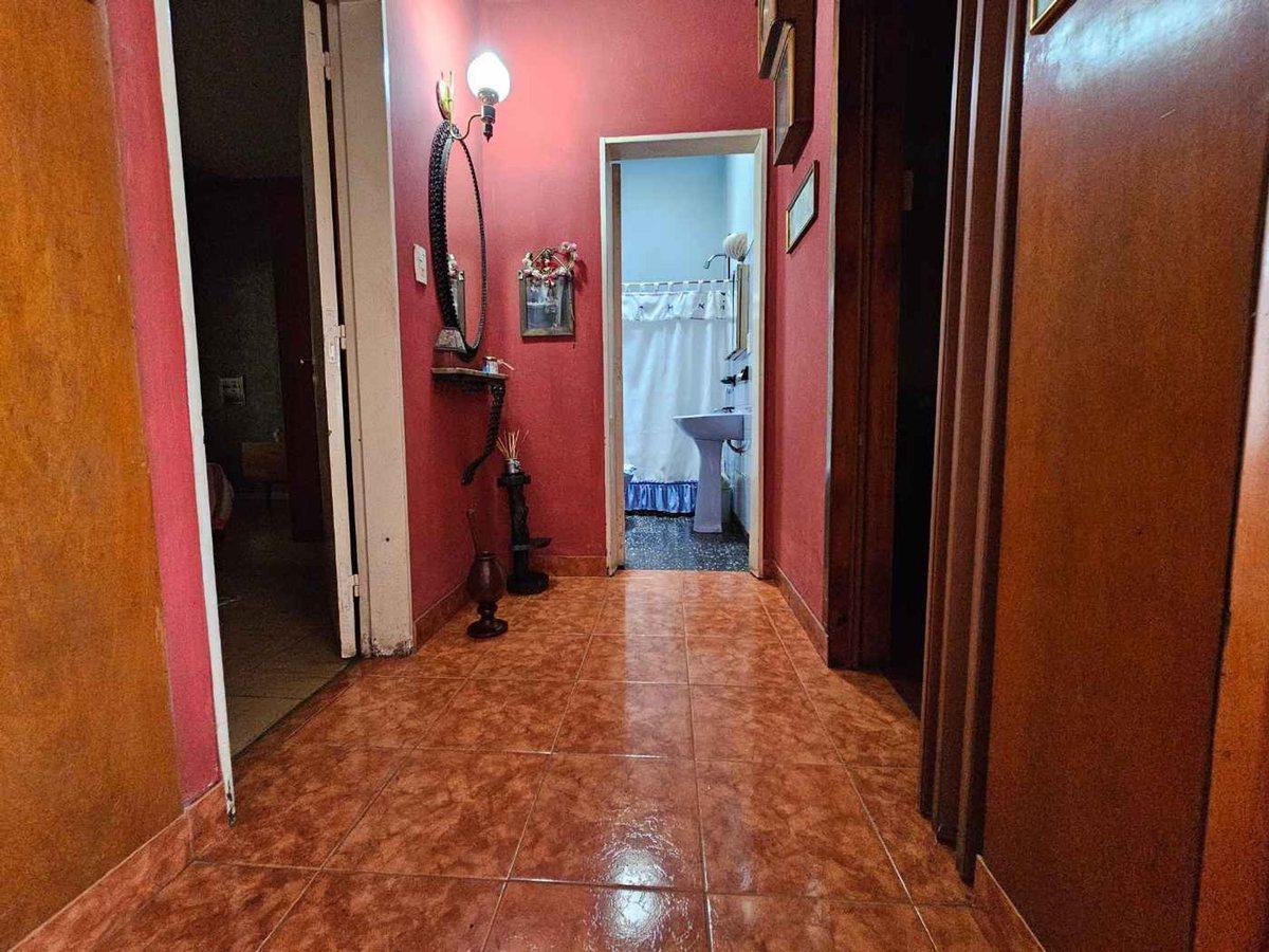 Foto de VENTA CASA 2 AMB AMPLIO FONDO GALERIA PARRILLA, imagen 4