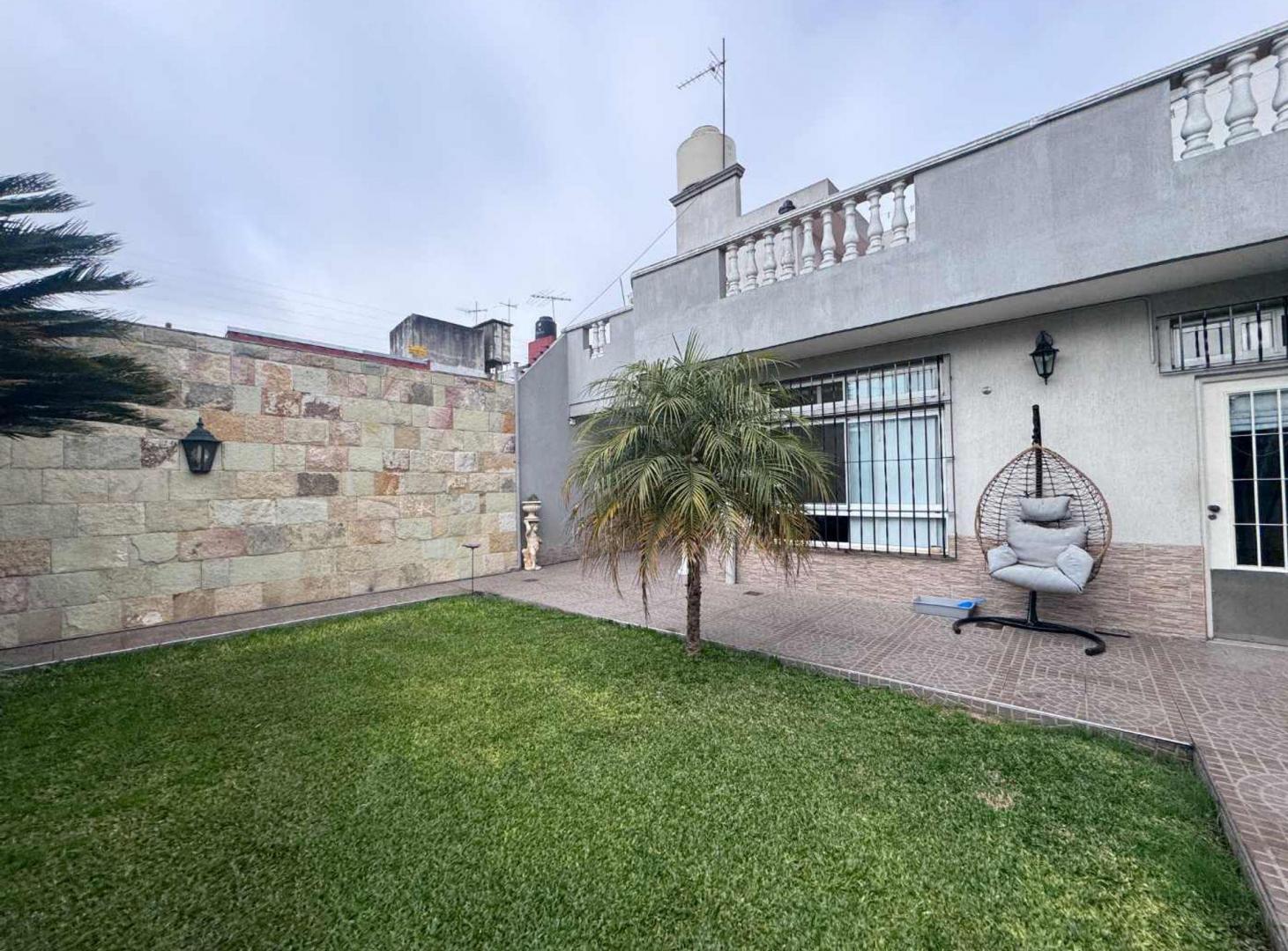 Foto de VENTA PH TIPO CASA 3 AMB PARQUE QUINCHO AP CREDITO, imagen 3