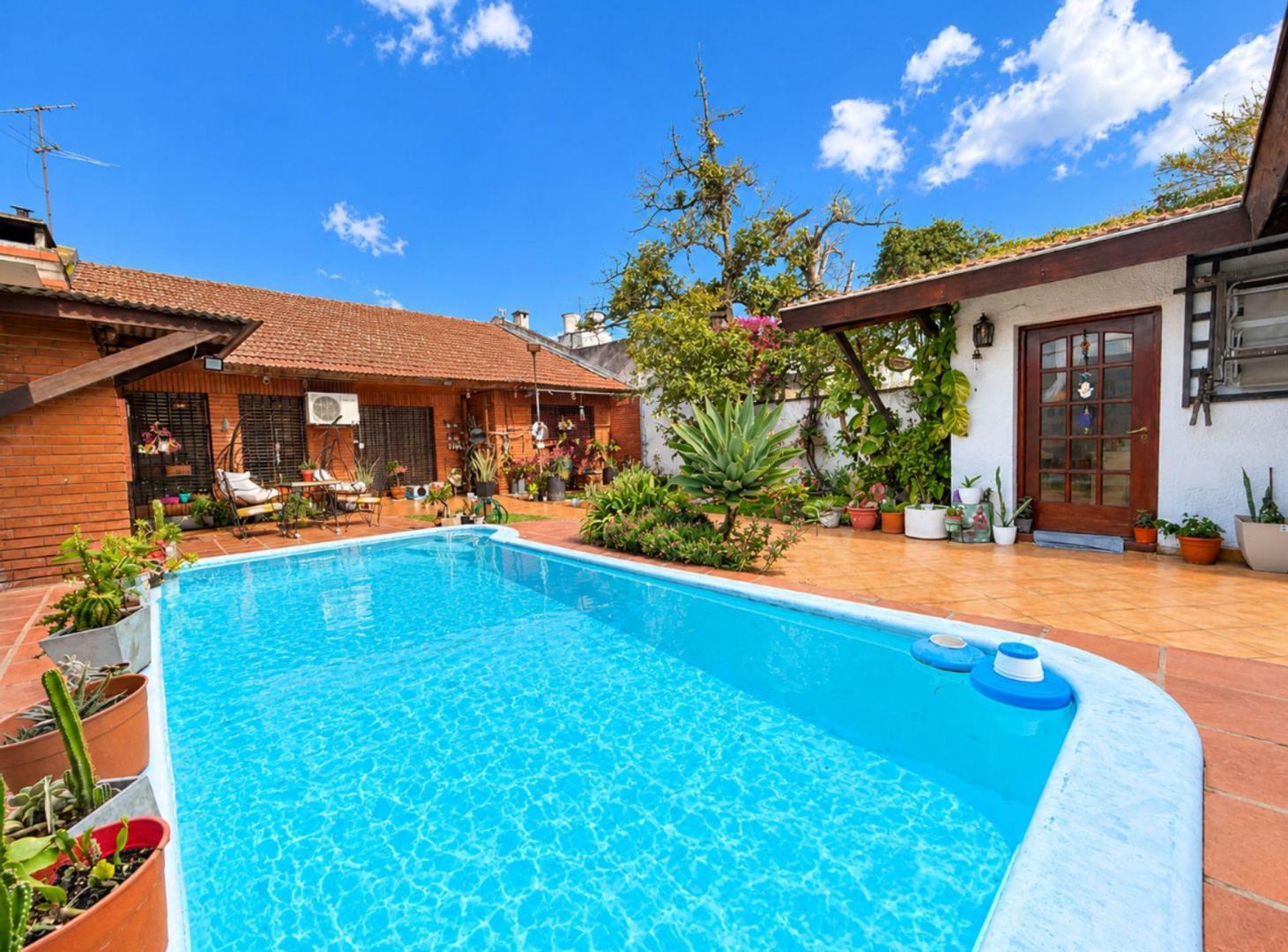 Foto de CASA VENTA PADUA SUR APTA CREDITO PILETA, imagen 3