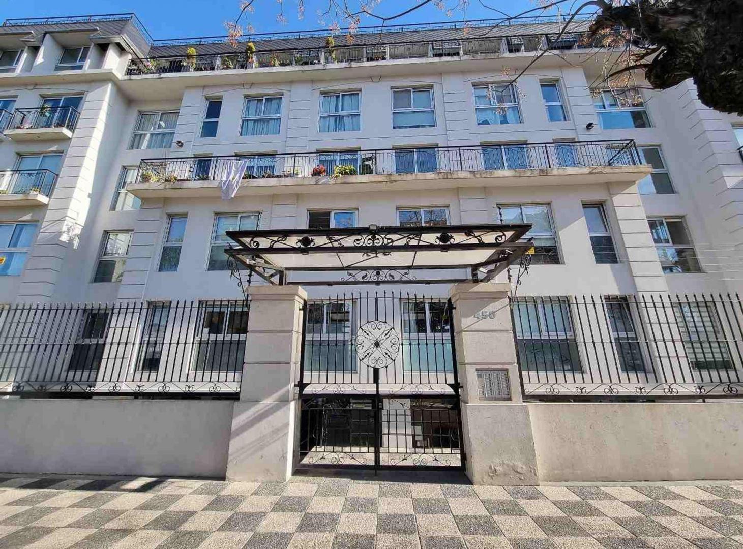 Foto de Venta depto. 3 amb. c/cochera Ituzaingó norte, imagen 2