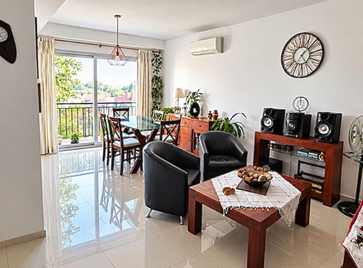 Foto de Venta depto. 3 amb. c/cochera Ituzaingó norte, imagen 3