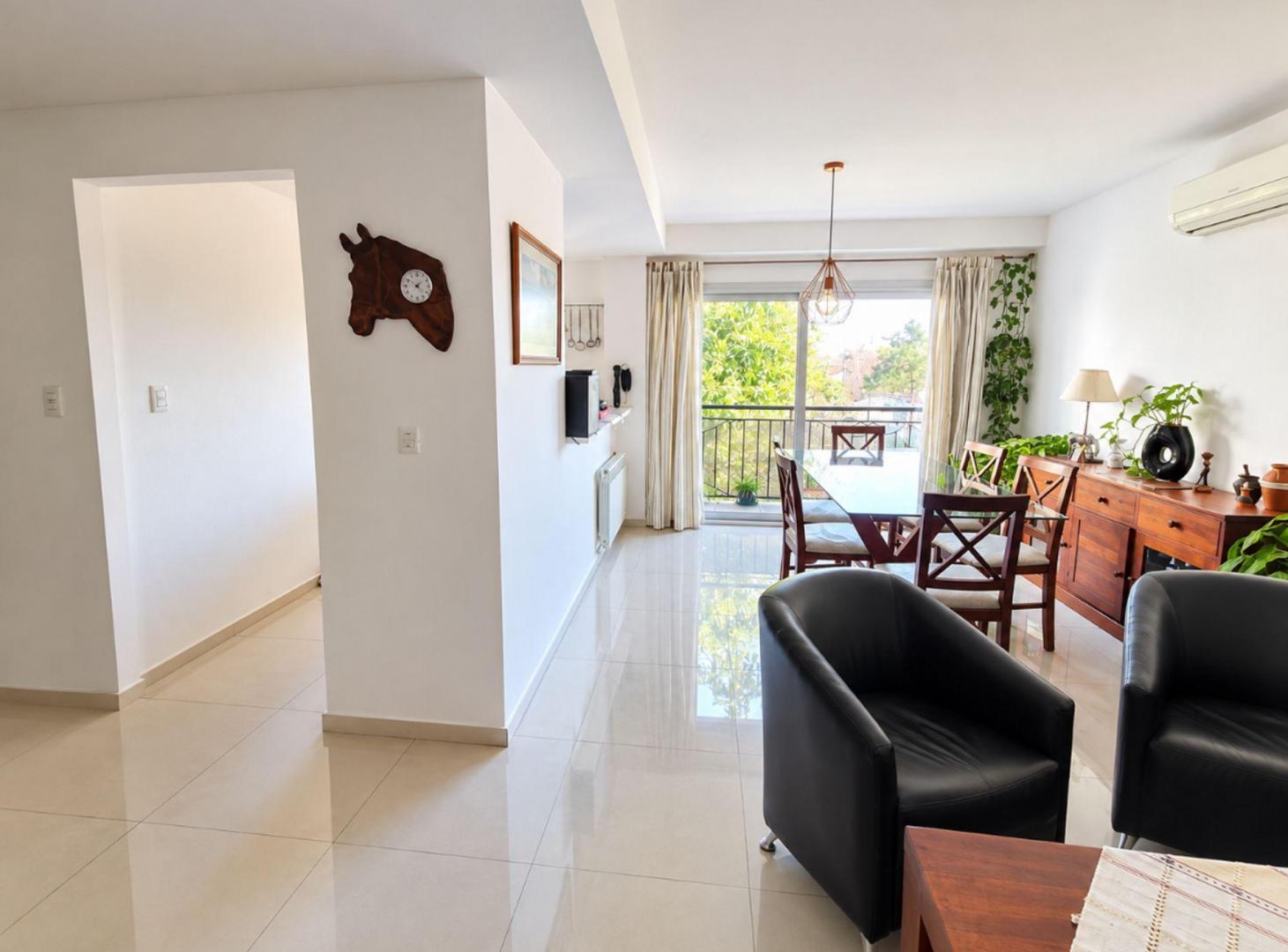 Foto de Venta depto. 3 amb. c/cochera Ituzaingó norte, imagen 1
