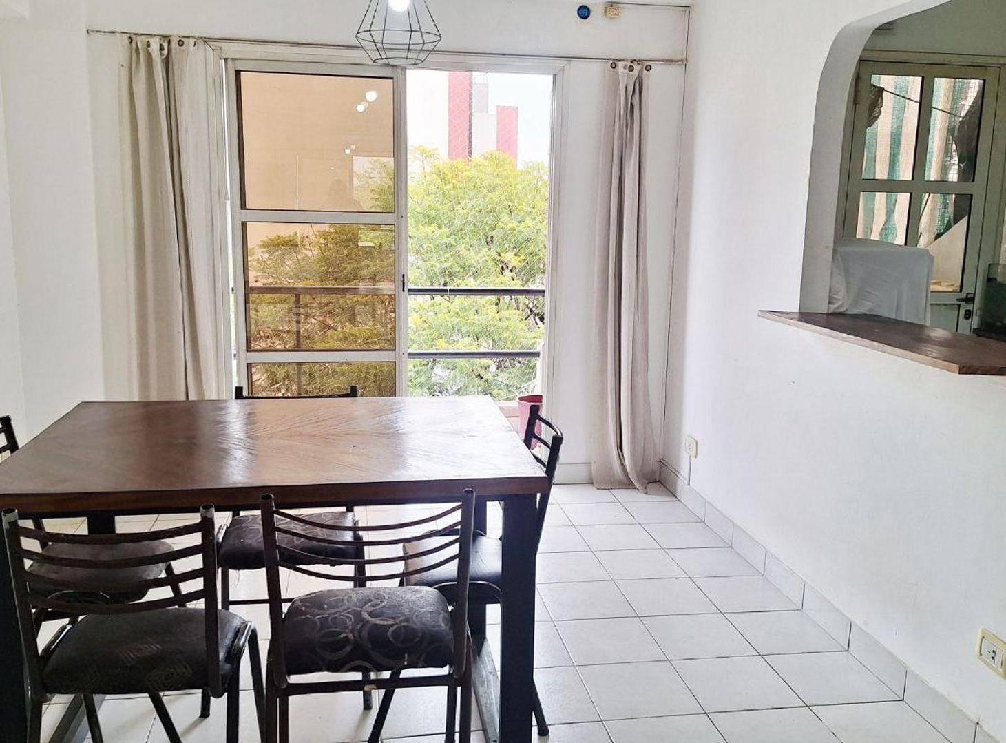 Foto de VENTA DEPARTAMENTO 2 AMB BALCON FRENTE MORON SUR, imagen 2