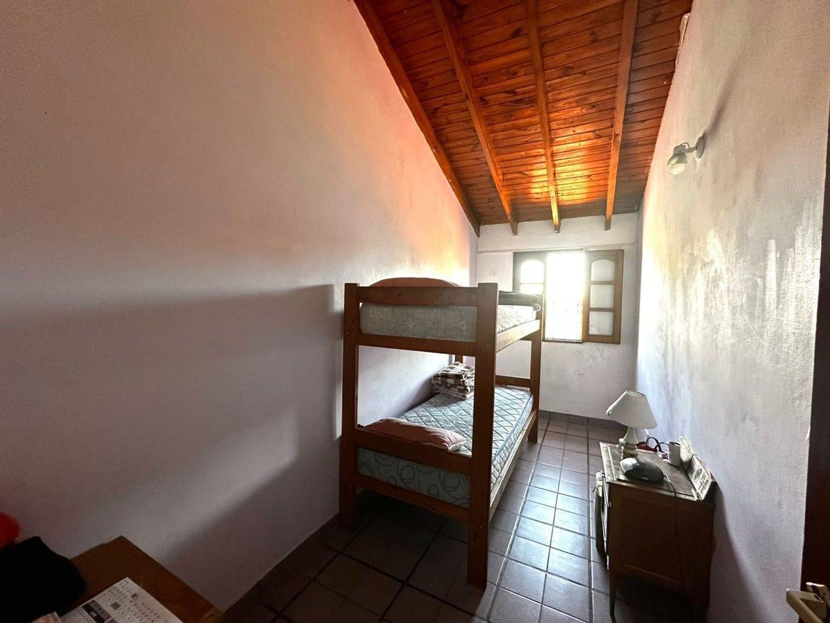 Foto de VENTA CASA 5 AMB LUJAN JARDIN Y PARQUE, imagen 3