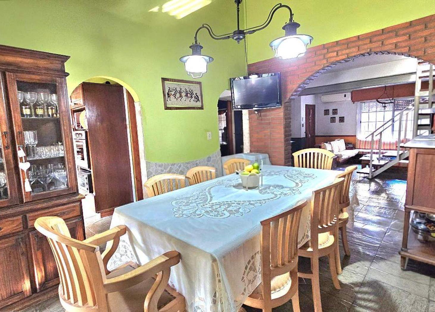 Foto de VENTA CASA 4 AMB + ESCRIT PILETA UDAONDO ITUZAINGO, imagen 3