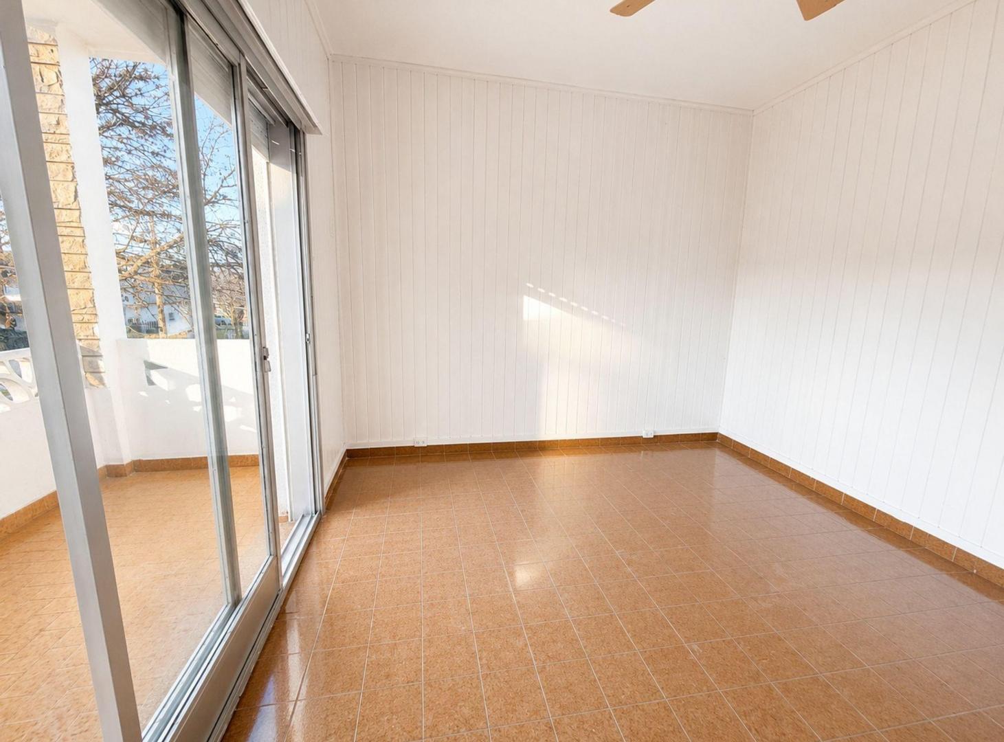 Foto de VENTA PH 3 AMB. C/BALCÓN - HAEDO, imagen 3