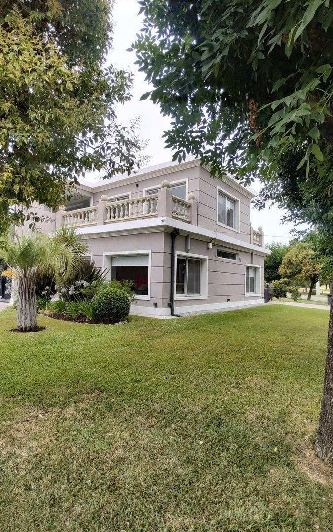 Foto de VENTA CASA COUNTRY EL SOSIEGO 7 AMB, imagen 3
