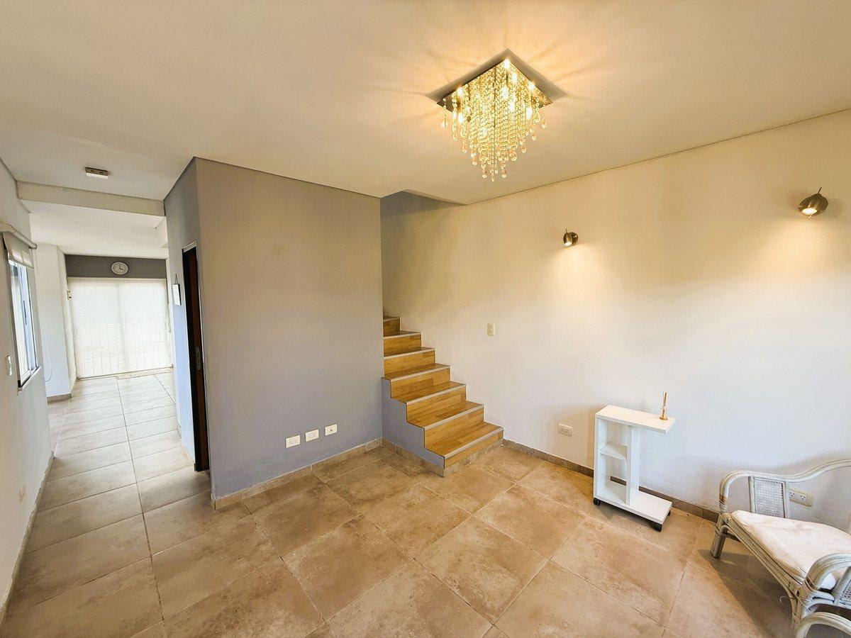 Foto de Casa 4 ambientes en venta, La Reja, Moreno, imagen 4