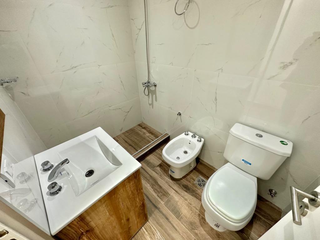 3 Ambientes a Estrenar con Cochera en Venta en Barrio San Carlos 5