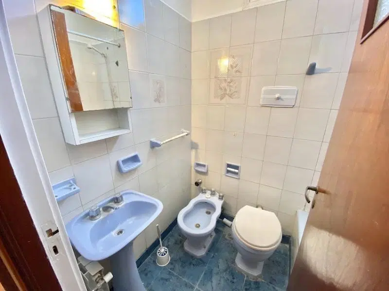 Alquiler 24 meses, 3 ambientes zona la perla 2