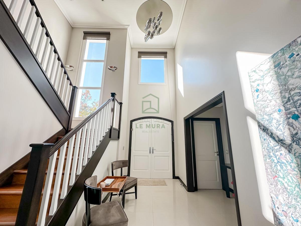 Casa en venta al Golf en Abril Club de Campo