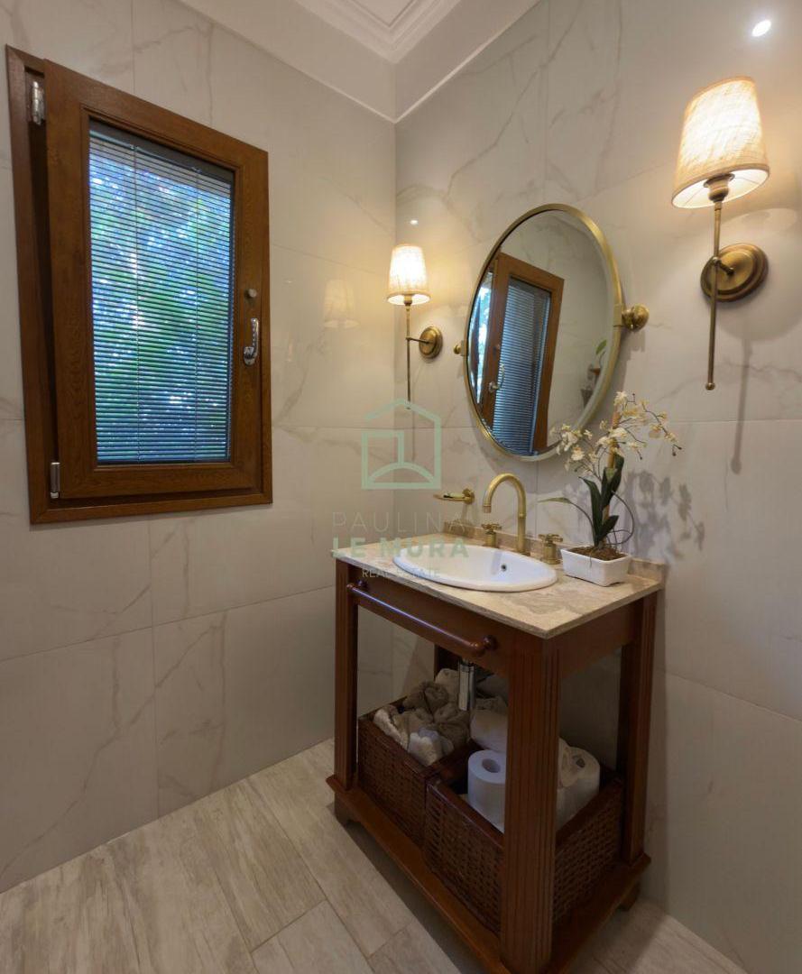 Foto de Casa de 4 dormitorios en suite. Abril Club de Campo. G. E. Hudson, imagen 4