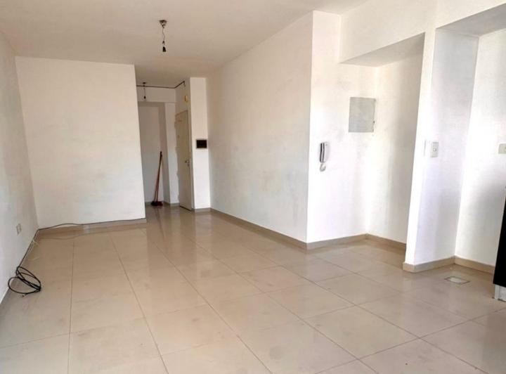 ¡¡¡EXCELENTE MONOAMBIENTE!!! SUPER LUMINOSO PISO ALTO!! 5