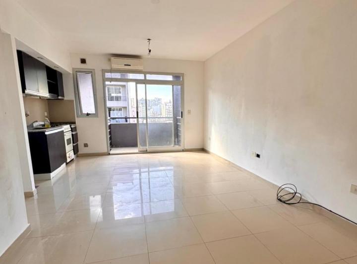 ¡¡¡EXCELENTE MONOAMBIENTE!!! SUPER LUMINOSO PISO ALTO!! 4